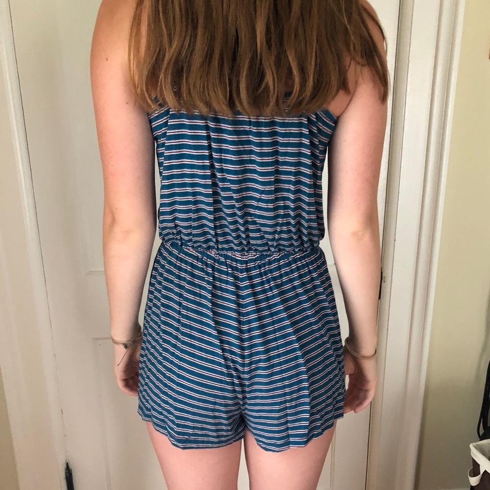 Romper - Picture 2 of 3